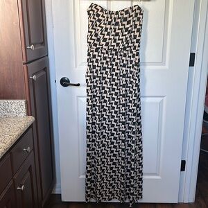 Black and Tan strapless maxi dress with pockets, size Large